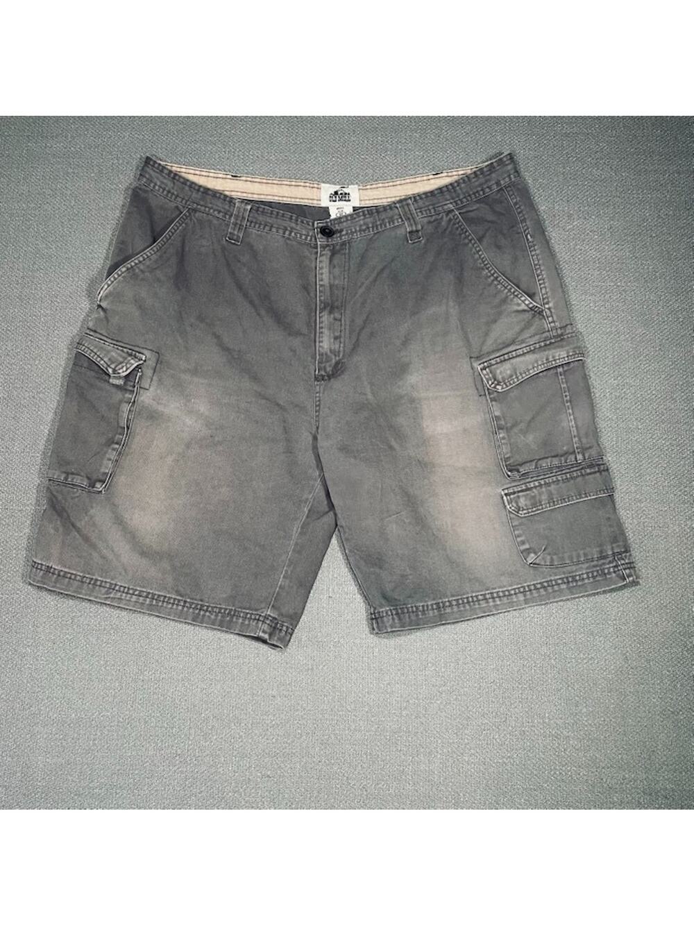VTG Old Mill Cargo Shorts Men’s 42 Baggy Heavyweight Grunge Skater Distressed